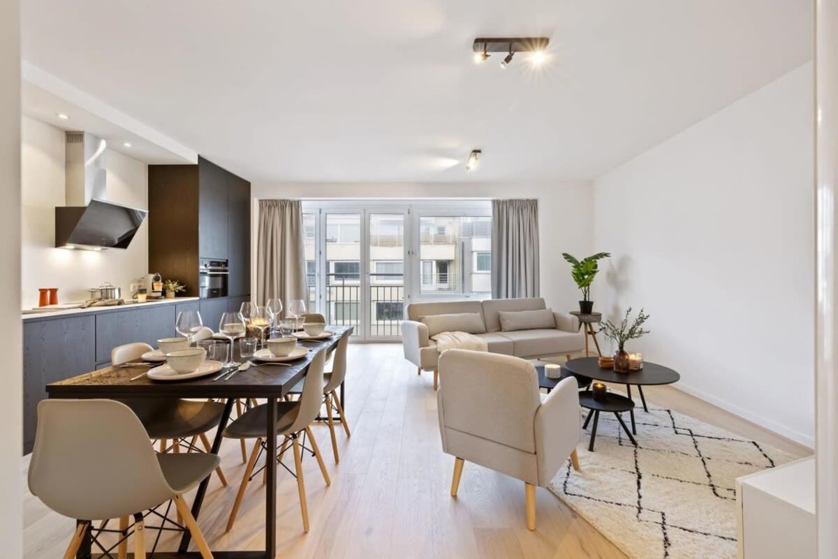 Huswell - Renovated Apartment In The Heart Of Oostende Ngoại thất bức ảnh