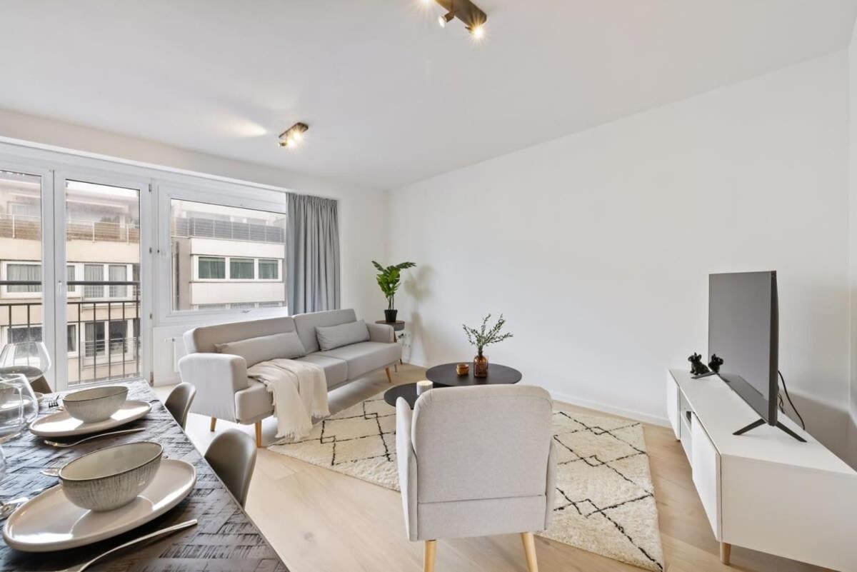 Huswell - Renovated Apartment In The Heart Of Oostende Ngoại thất bức ảnh