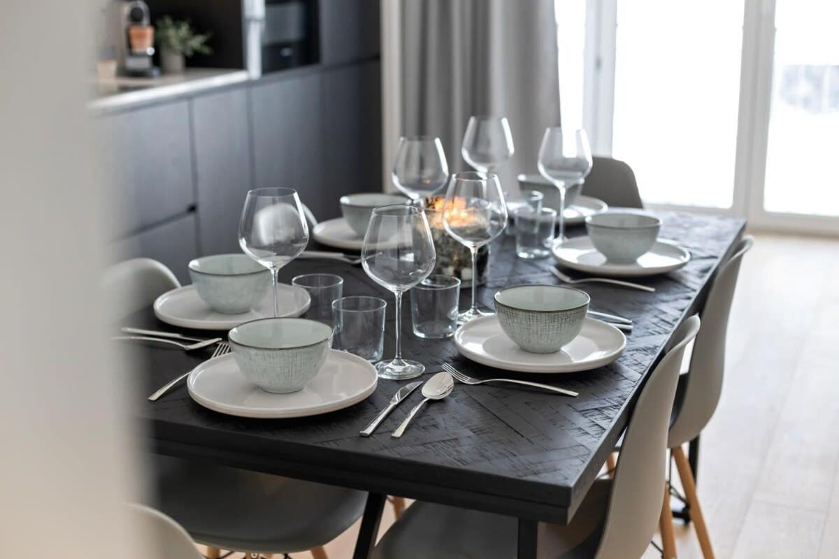 Huswell - Renovated Apartment In The Heart Of Oostende Ngoại thất bức ảnh